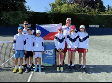 STALČÍK ZÁŘÍ NA DOMÁCÍ I MEZINÁRODNÍ SCÉNĚ